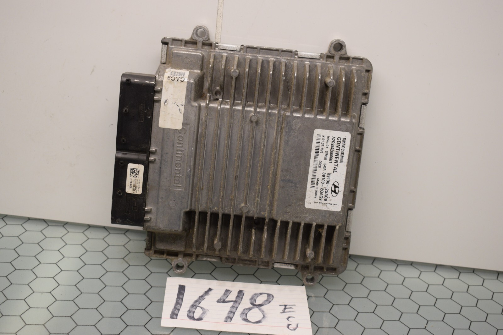 13 14 15 16 Hyundai Santa Fe #1648 Engine Computer ECM ECU 39130-2GAG69