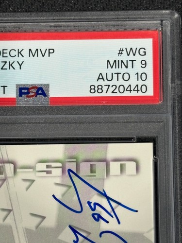 2002-03 UPPER DECK MVP WAYNE GRETZKY PROSIGN CARD #WG PSA 9 CARD PSA 10 AUTO - Picture 3 of 3