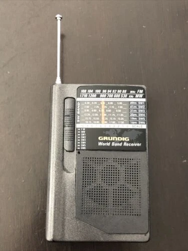 Портативные радиоприемники AM/FM Grundig Pocket