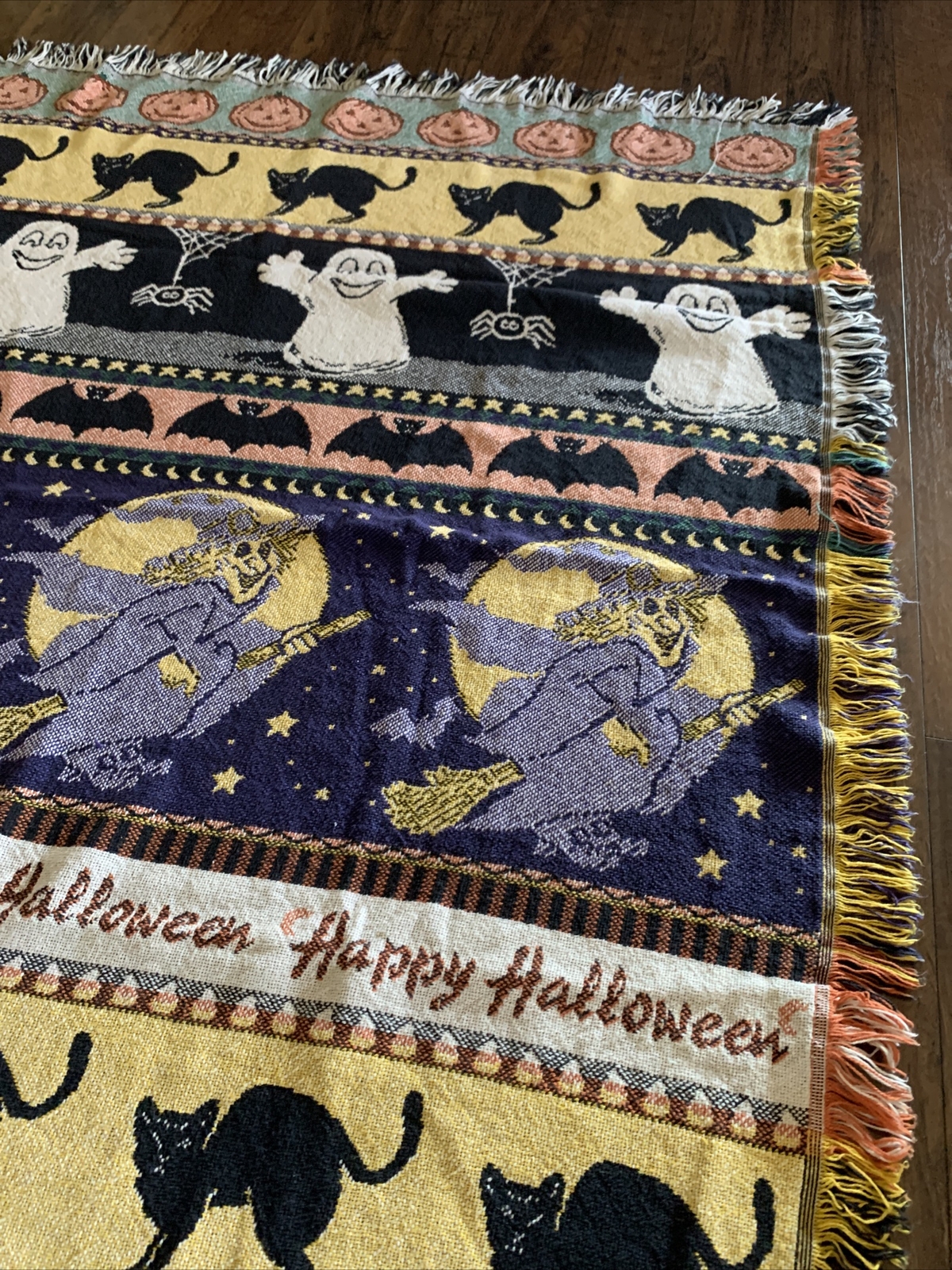 Vintage Halloween Throw Blanket Tapestry Ghosts Bats Witches Pumpkin