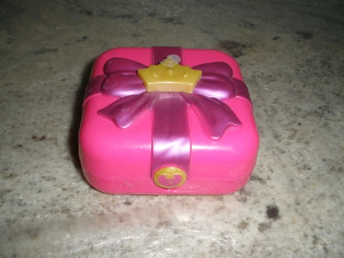 2018 MATTEL POLLY POCKET PRINCESS SET GDK80