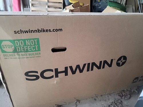Schwinn Ranger 26" Mountain Bike - Black - Picture 4 of 5