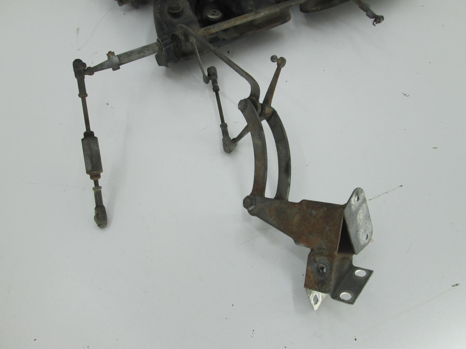 Rolls Royce Bentley T1 Silver Shadow intake manifold (USED)