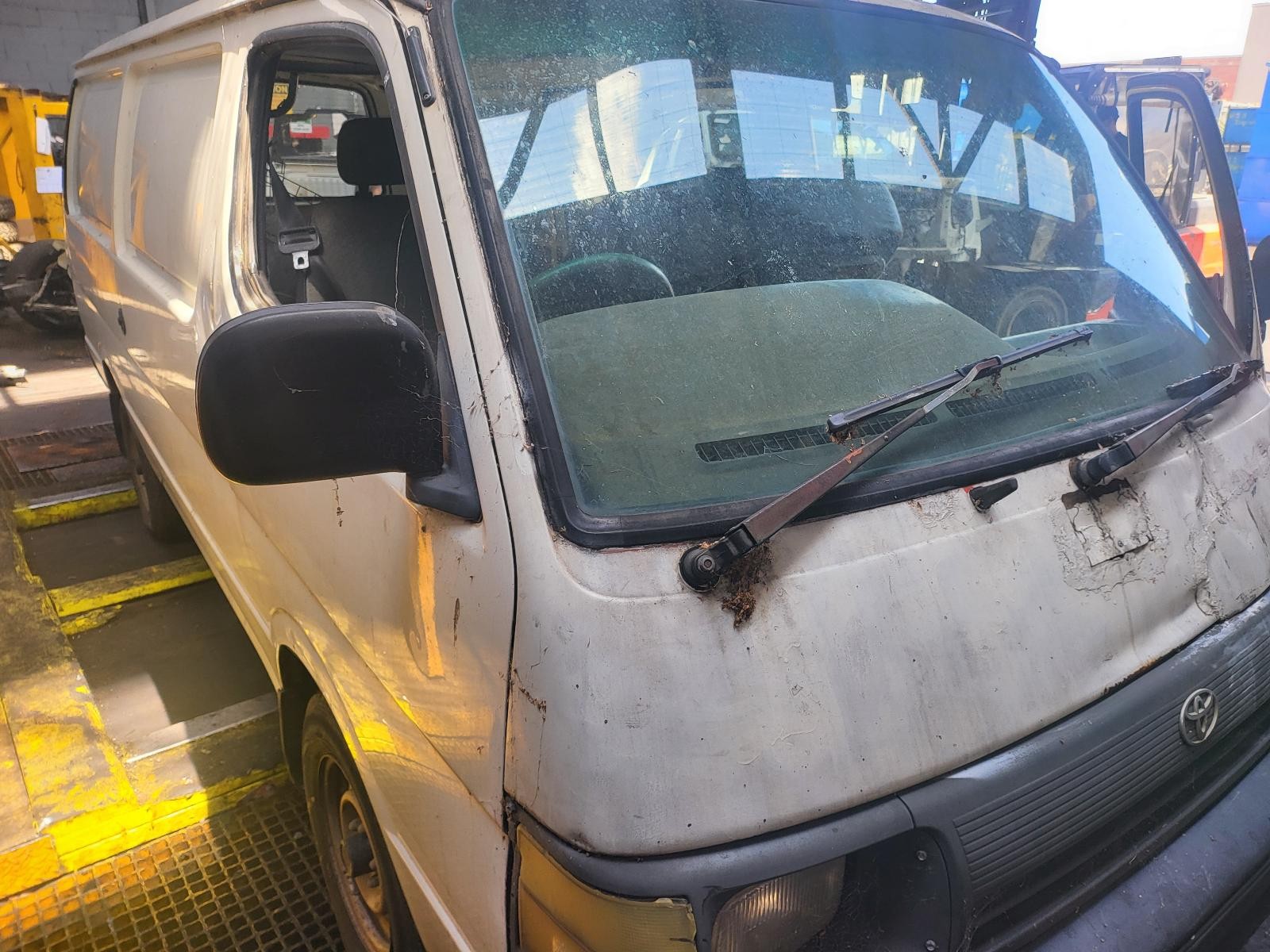 Toyota Hiace Sun Visor Pair RZH113 - 11/1989-12/2004 - thumbnail 4