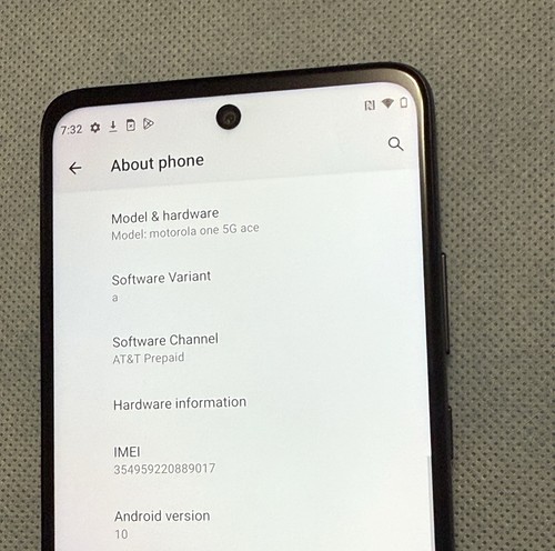 Motorola Moto One Ace 5G 64 GB prepagato AT&T - grigio vulcanico - eccellente - Foto 7 di 7