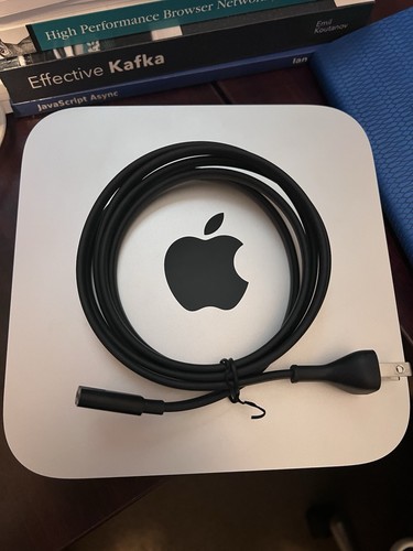 2020 Apple Mac Mini with an M1 chip and 16GB RAM 256GB Storage, EXCELLENT