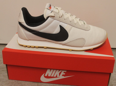 Nike W Pre Montreal Racer Damen Vintage Sneaker Vintage Schuh Größe 38 39 40 41