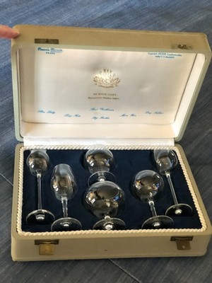 CONNOISSEUR'S CASED SET 6 MOSER CLUB'S PHYSIOGNOMICAL SNIFTERS CHOCHOLATY 1957