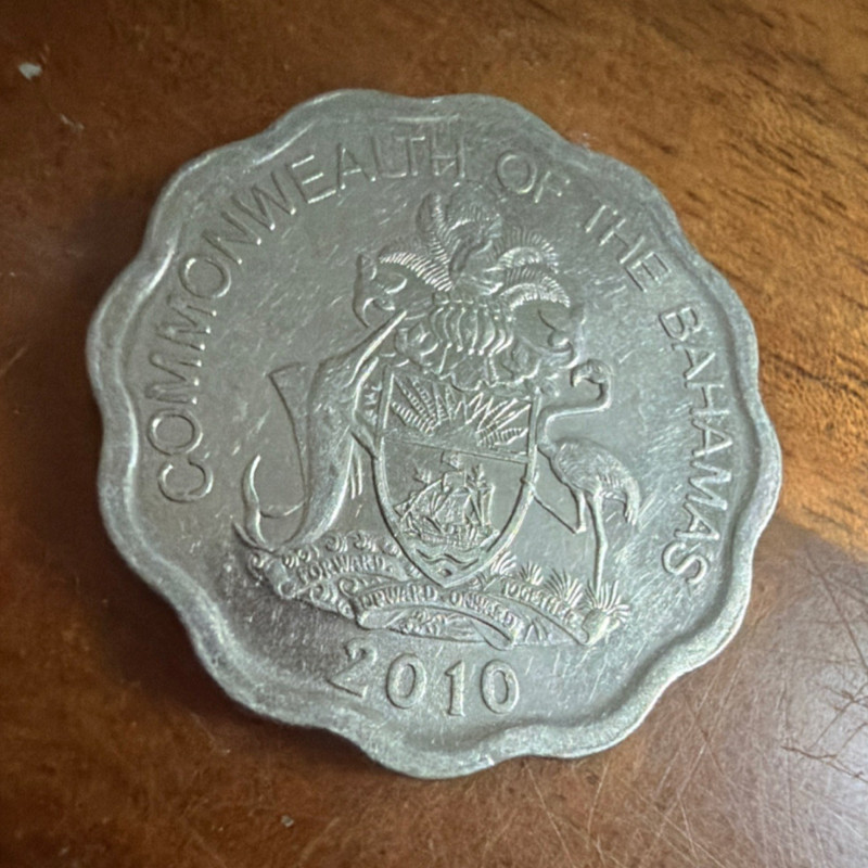 Bahamas 2010 10 Cents Copper-Nickel Scalloped Edge Coin KM#166