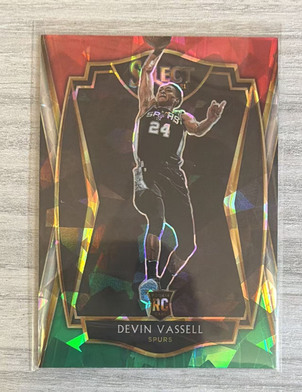 2020-21 Panini Select Premier Red White Green Ice #179 Devin Vassell RC Spurs