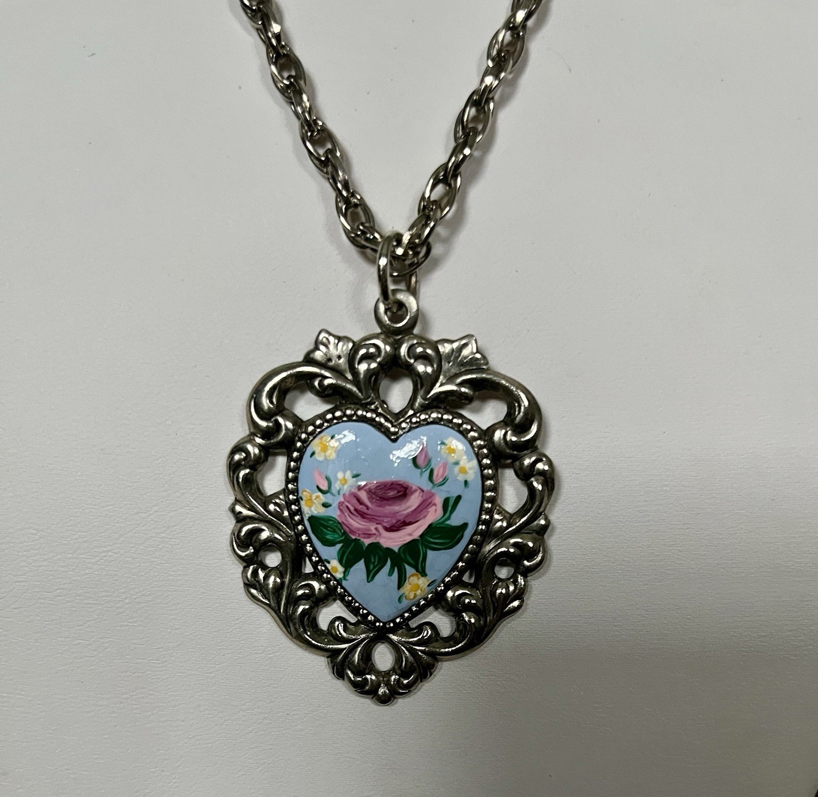 Vintage Necklace Hand Painted Floral Design Heart Pendant  Victorian Style