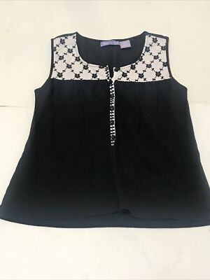 Harmony Vine Blouse Size M Black White Embroidery Sleeveless 3369
