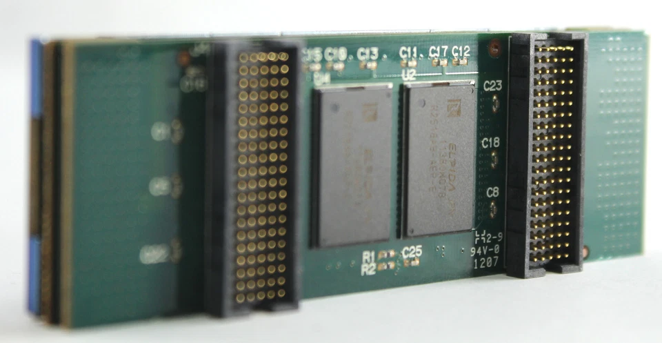 Viking Technology 576MB 1066Mhz RDRAM Rambus Memory Module VRNR512ET216LCEB - Image 4 of 4