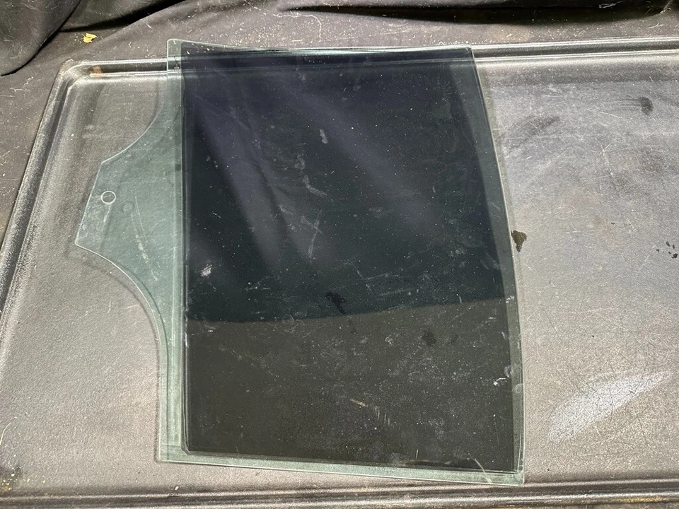 12-18 OEM BMW F30 F80 SEDÁN PUERTA TRASERA DERECHA PASAJERO VENTANA CRISTAL TINTADO Foto 4 de 4