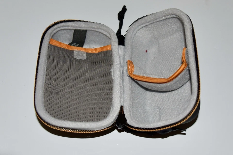 Lowepro DashPoint AVC 40 II Hard Shell Case for Action Camera - Image 2 of 3