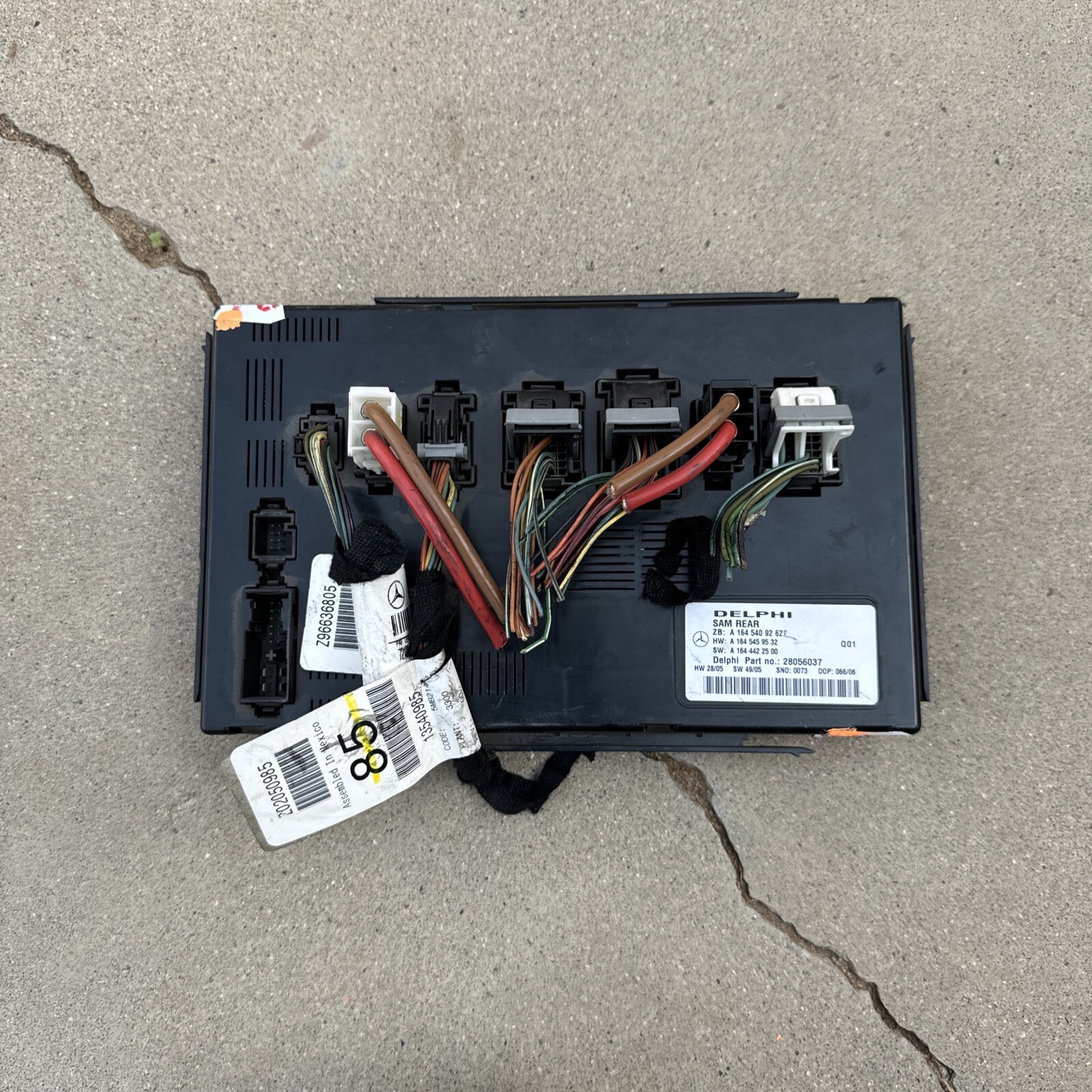 2006-2013 Mercedes R-Class Rear SAM Signal Acquisition Module A1645409262 GL ML