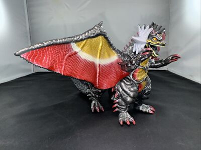 2013 BANDAI DX ZOG Ultraman Ultra Monster Second Form Soft Vinyl