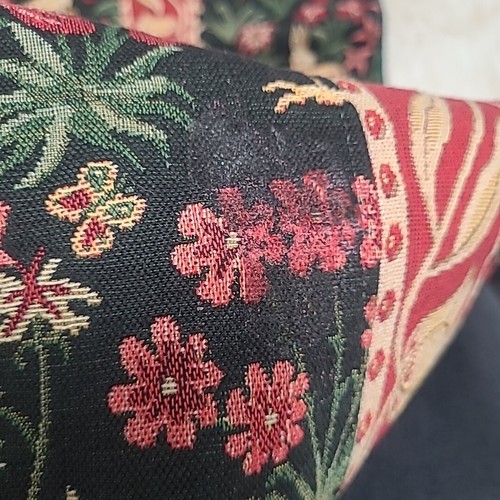 Vintage Holiday Tapestry Table Runner Nature Company HTF Christmas - Picture 9 of 9