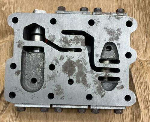 Directional Control Valve Rockford 8C-11580 Komatsu 148889H3 4820002310032 - Picture 6 of 8