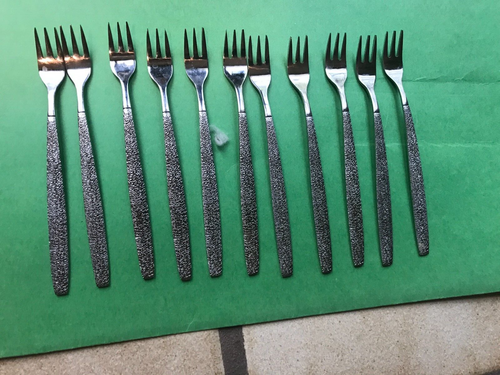 Vintage Ecko Eterna Stainless Steel Cocktail/Shrimp Fork 3 prong Lot of (11)
