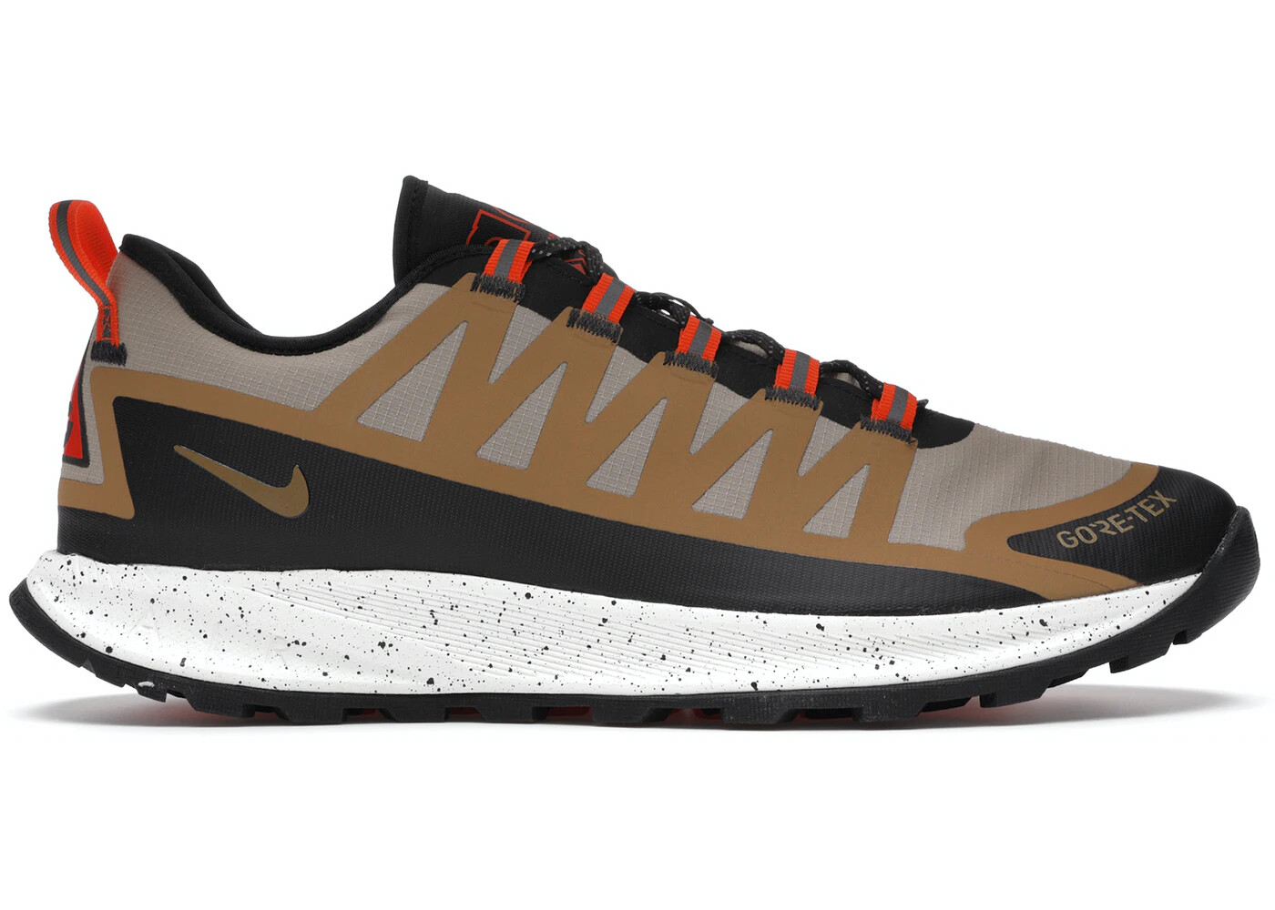 Size 7.5 - Nike ACG Air Nasu Gore-Tex 