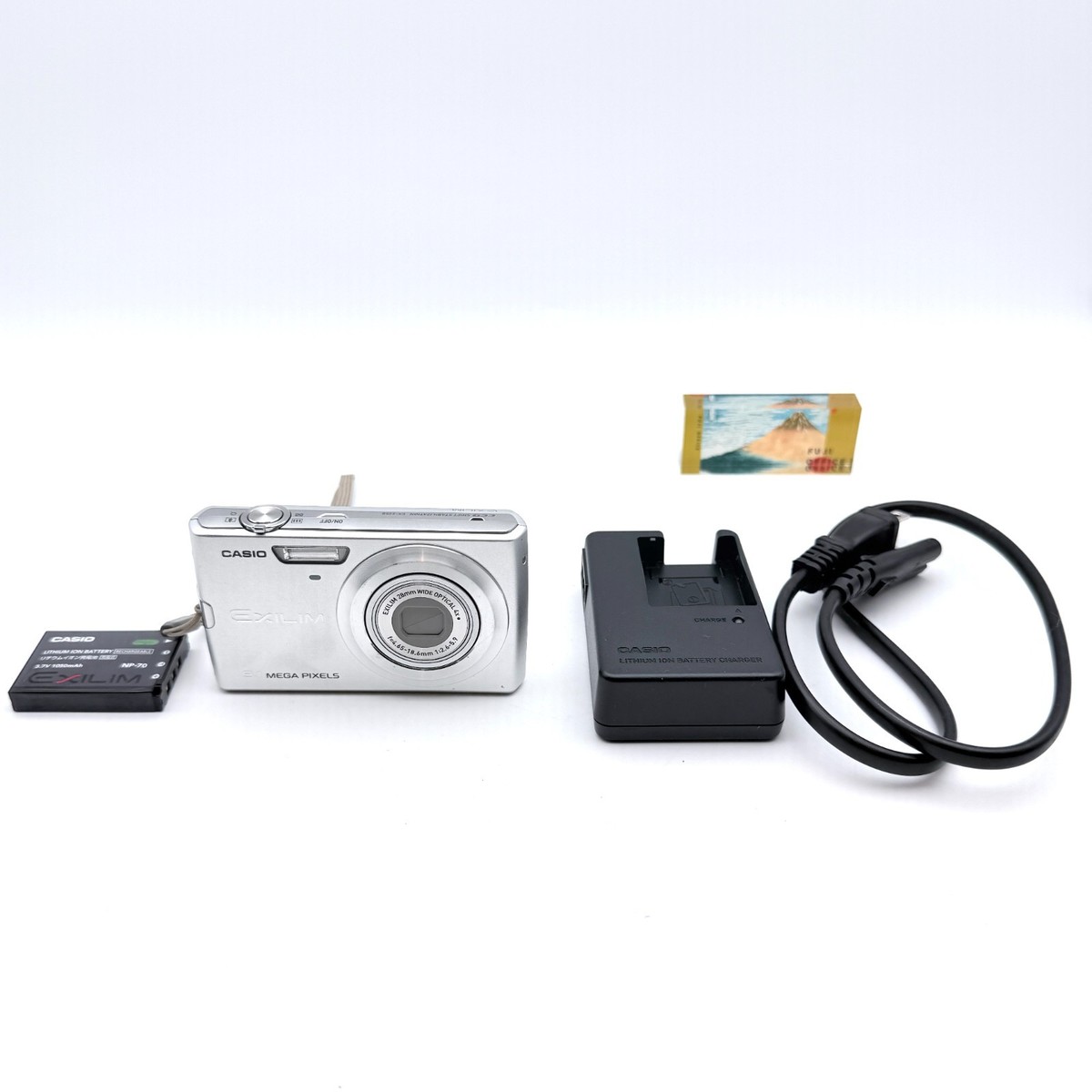 CASIO EXILIM EX-Z250 9.1MP Digital Camera 28mm Wide 4x Zoom Silver