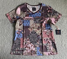 Koi Stretch Scrub Top Women  s Medium Mariposa Bandana Paisley Nursing Medical