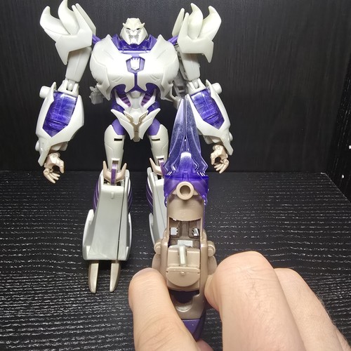 Transformers Prime RID Megatron Voyager - Picture 3 of 5
