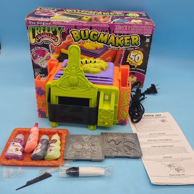 VTG 2006 Creepy Crawlers The Original Bugmaker Oven Playset