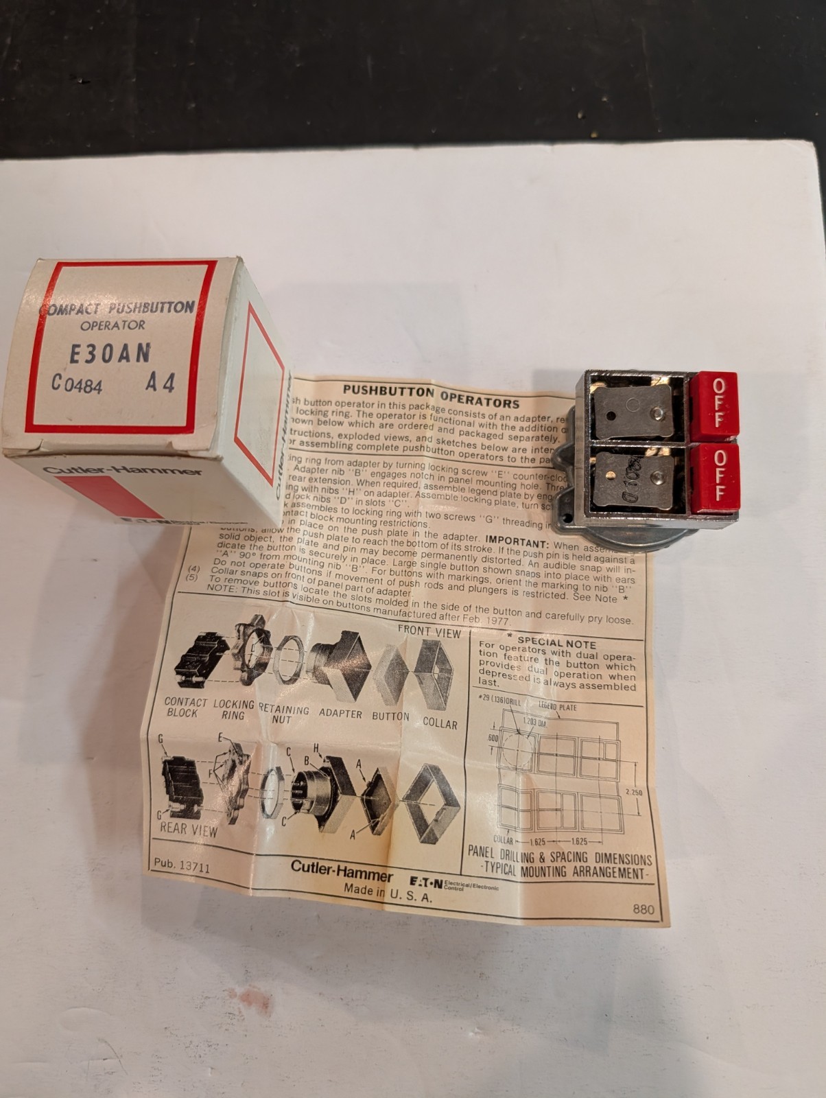 Cutler-Hammer E30AN Compact Push Button Operator Ser A4 Non Illuminated ! NEW !
