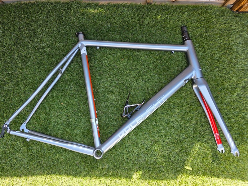 Kinesis Race Light 4s Frameset, XXL/63cm, Rim Brake, 700C, Excellent Condition!