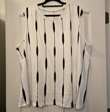 Womens 4XL White/Black Striped Sleeveless Rou...