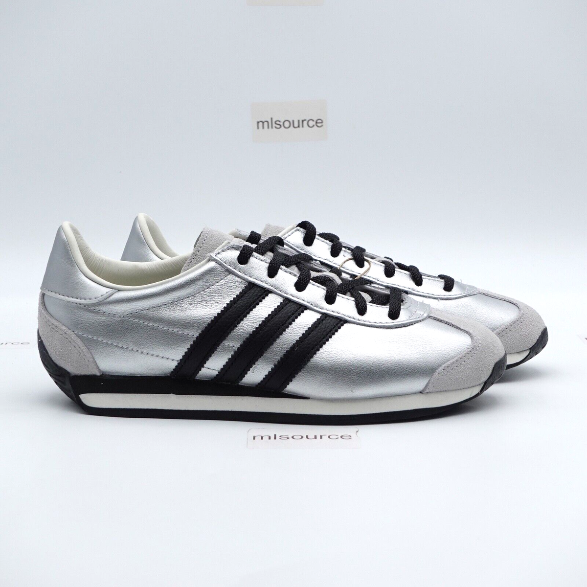 Size 6 Women's adidas Originals Country OG Leather Sneakers JH6337