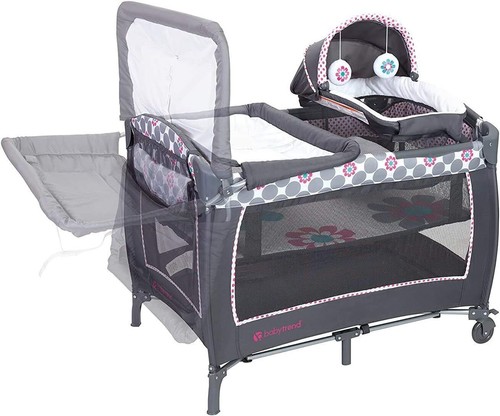 Baby Bassinet Nursery Center Toddler Play Yard Removable W/ Brake Wheel Bedroom - Picture 4 of 6