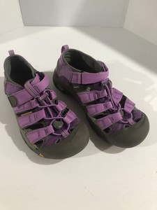 outdoor waterproof sandals