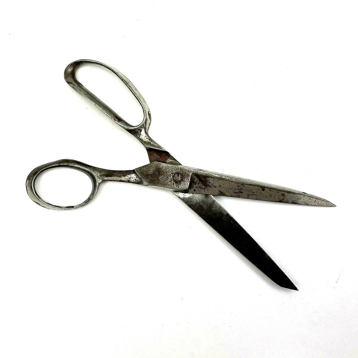 Antique Vintage Scissors Shears Forged Metal 9” Unmarked Riveted - No  Screws