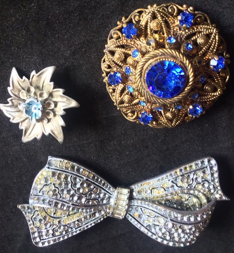 Vintage BROOCHES Estate JEWELLERY Lot Gold Austrian CRYSTAL Silver MARCASITE Bow - Picture 10 of 12