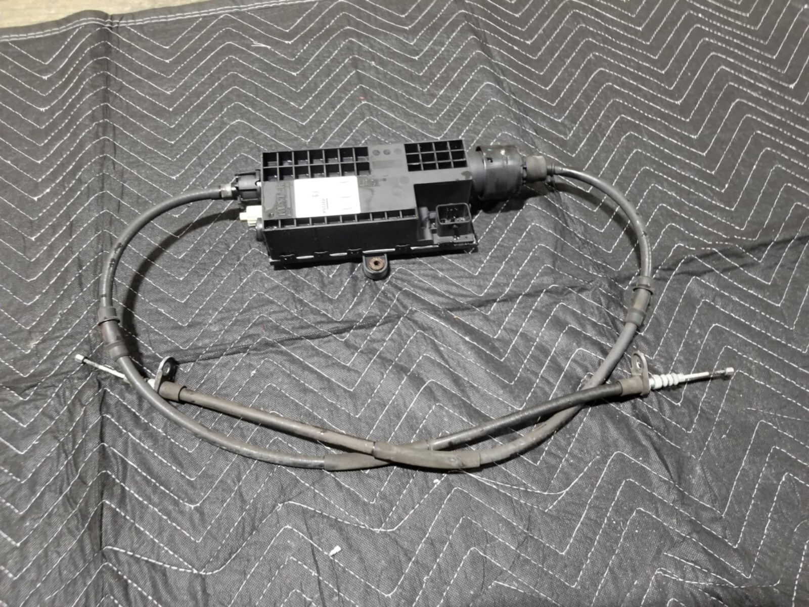 2013-2017 Maserati Ghibli Quattroporte Emergency Parking Brake Actuator OEM