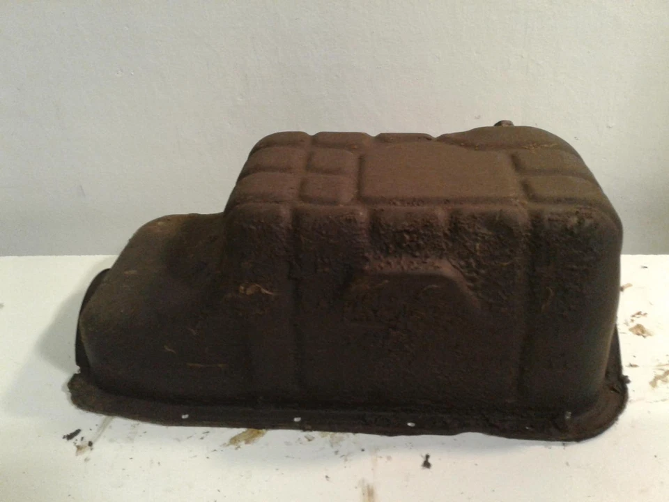 Used Engine Oil Pan fits: 1992 Chrysler Le baron 6-181 3.0 Grade A - Изображение 2 из 4