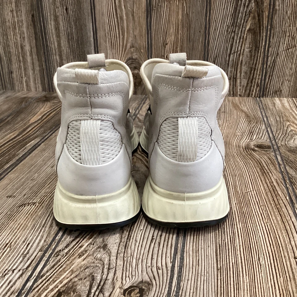 Zapatillas informales Ecco para mujer St1 Yak de cuero de caña alta blancas negras talla 39-8 EE. UU. Foto 3 de 4