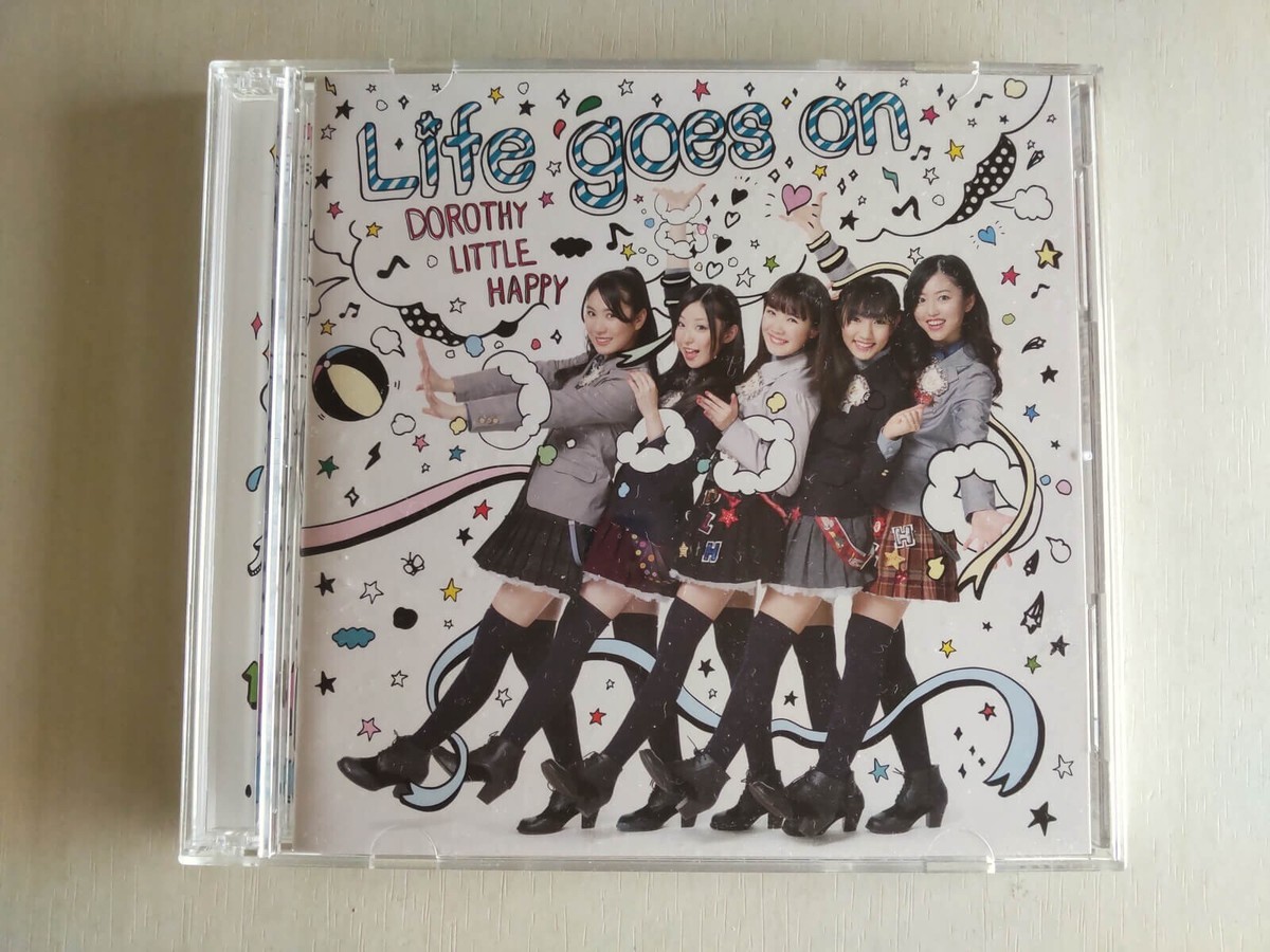 LIFE　IS　HARD　TOUR　FINAL DVD Dorothy Little Happy - Life goes on (with DVD) -- please