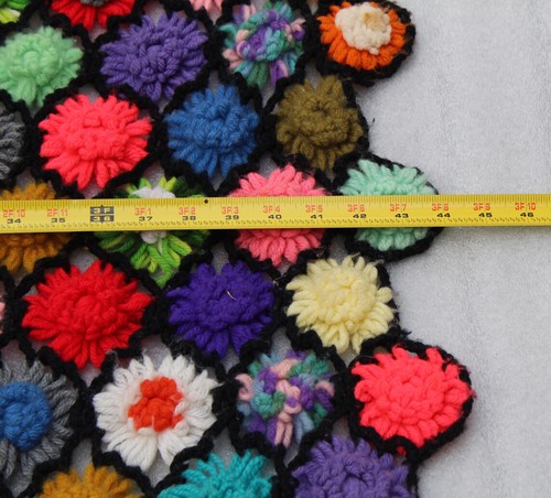 Vintage Granny Crochet Afghan Knit 3D Daisy Flower Multicolor Blanket 59x44 in - Picture 10 of 12