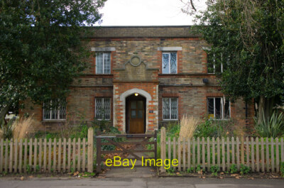 Foto 6x4 Prince Consort Lodge Kennington Park Blick vom Kennington Park. c2014