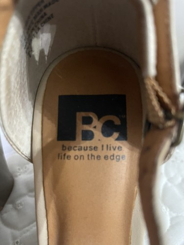 BC Shoes Women 7.5 Wedge Platform Heels Beige Gold - Picture 6 of 8