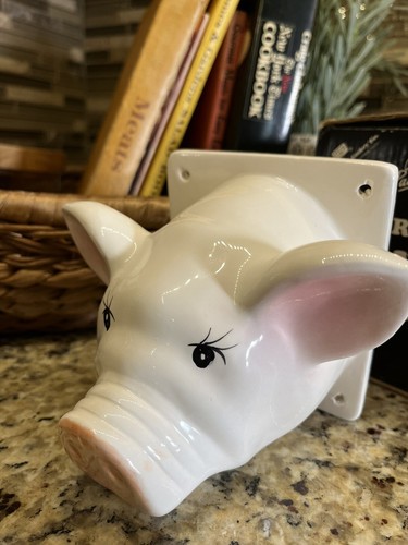 Vintage White Ceramic Pig Face Head Dish Towel / Apron Holder Hanger Wall Mount - Picture 9 of 12