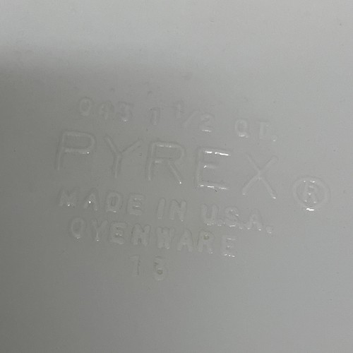 Vintage Pyrex 045 Verde Olives Avocado Green Large Casserole 1 1/2 Quart w Lid - Picture 12 of 13