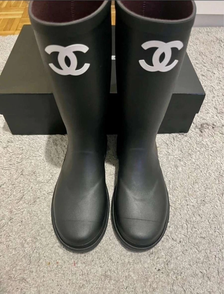 Botte CHANEL Noir 39 Neuf - Photo 2/4