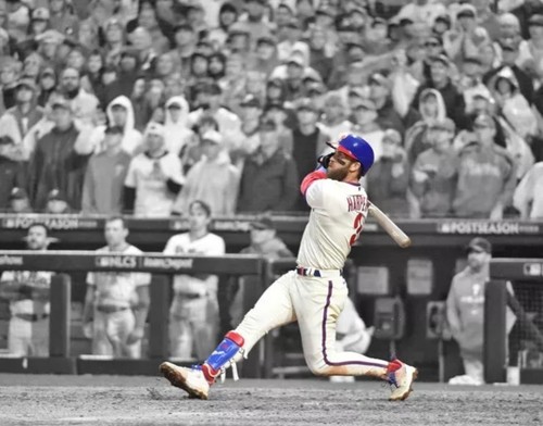 Philadelphia Phillies BRYCE HARPER 8x10 Spotlight Photo Print Home Run Poster - Picture 1 of 1
