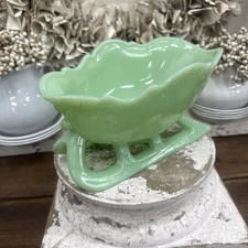 Mosser Glass Holiday Collection Sleigh Figurine | Jadeite