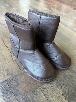 UGG Boots Womens 38 Brown Classic Short Sheepskin Lined Mid Calf Cozy Slip On